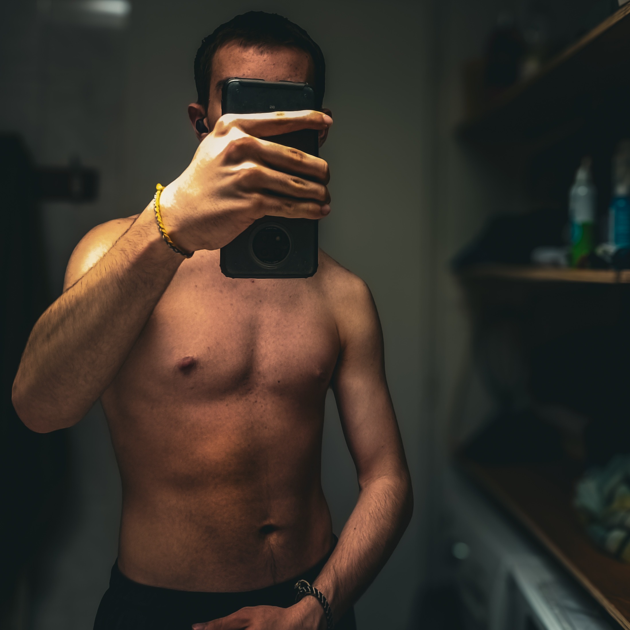 Anes, 22 ans, Lyon